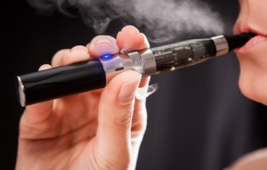 Helfen e-Zigaretten wirksam bei der Nikotinentwöhnung?