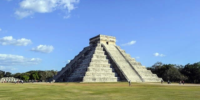 Chichén Itzá – Ruinenstätte der Maya-Kultur