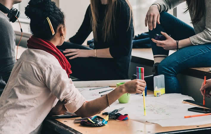 Konferenzen und Veranstaltungen zu ökologischen Alternativen