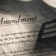 Gott als Kriegsgrund: Wie religiöser Fanatismus das US-Militär untergräbt