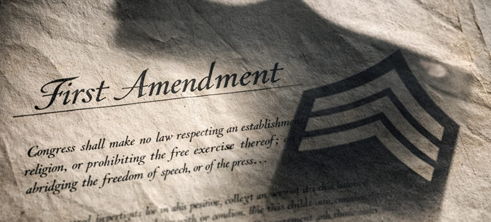 Gott als Kriegsgrund: Wie religiöser Fanatismus das US-Militär untergräbt Gott als Kriegsgrund: Wie religiöser Fanatismus das US-Militär untergräbt